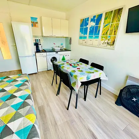 Apartamento Climatisé Avec Parking Vue Panoramique Stade Marché Le Lavandou