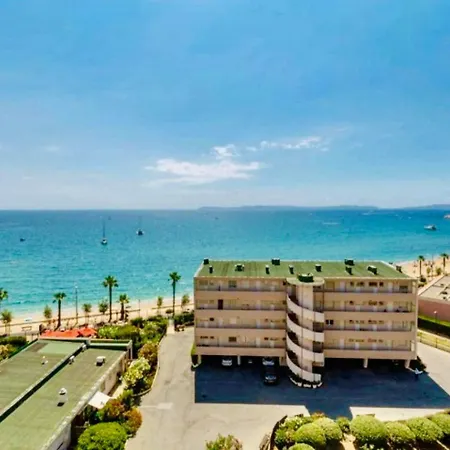 Climatisé Avec Parking Vue Panoramique Stade Marché * Le Lavandou